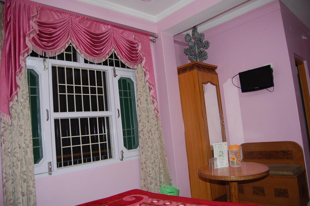 Hotel Ashish Inn Kandāghāt 객실 사진