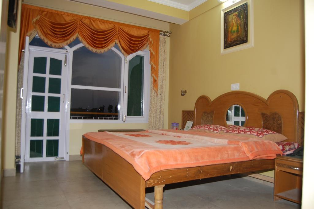 Hotel Ashish Inn Kandāghāt 객실 사진