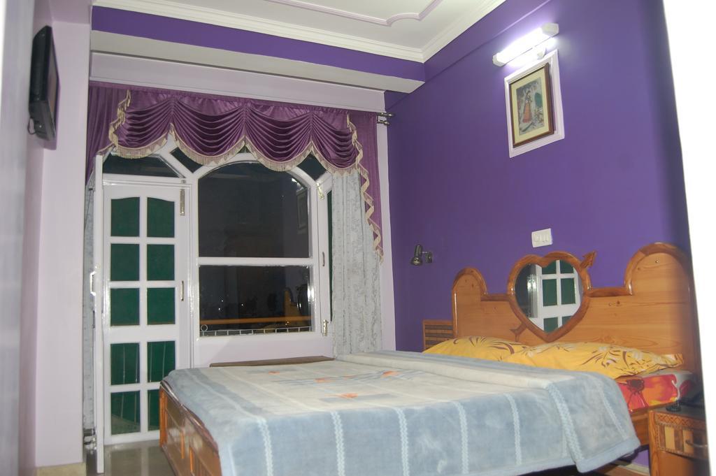 Hotel Ashish Inn Kandāghāt 객실 사진
