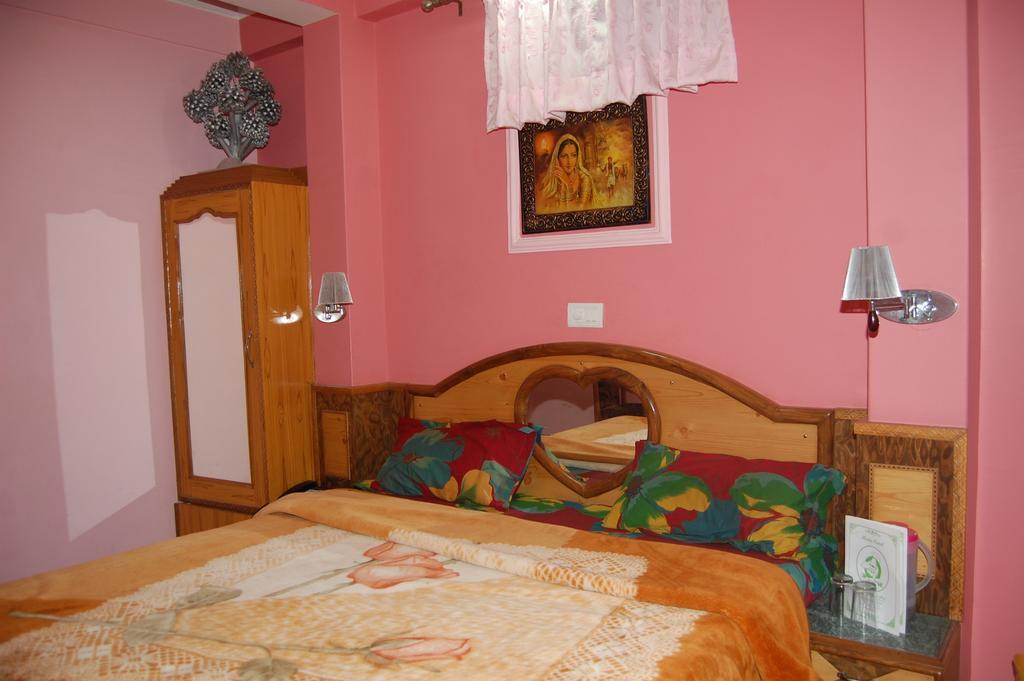 Hotel Ashish Inn Kandāghāt 객실 사진